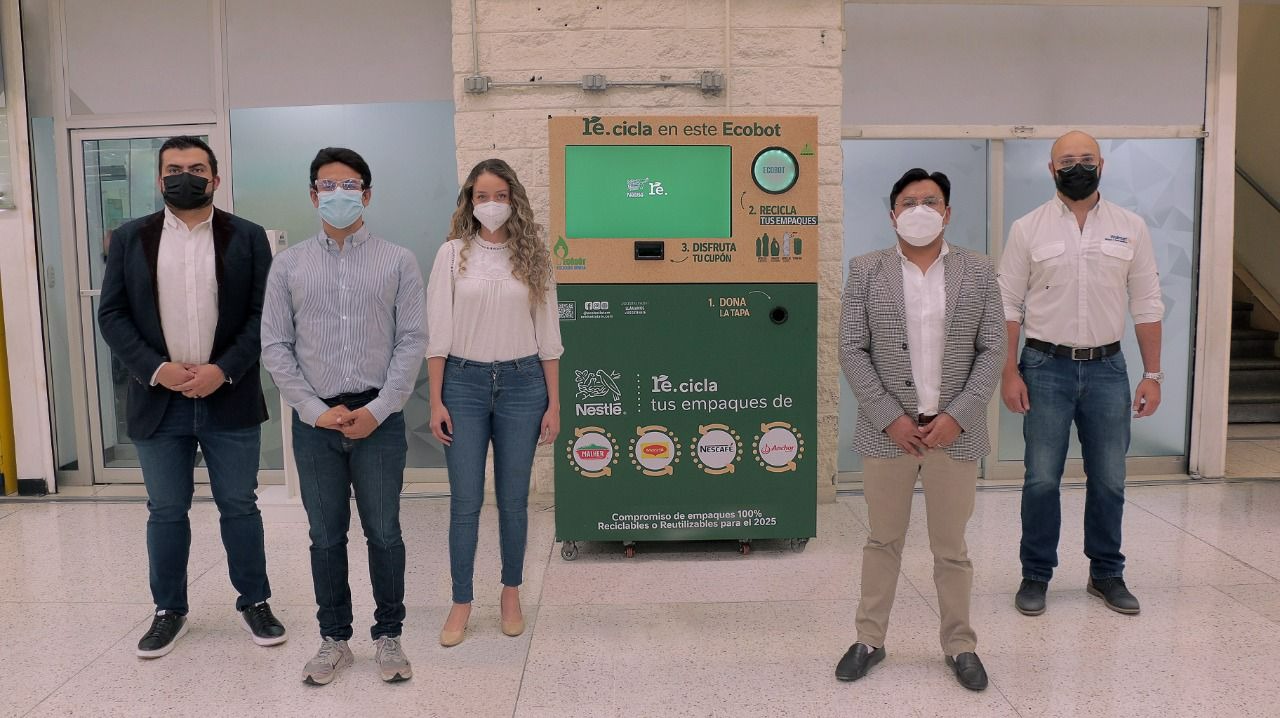 Nestlé habilita maquina Ecobot 