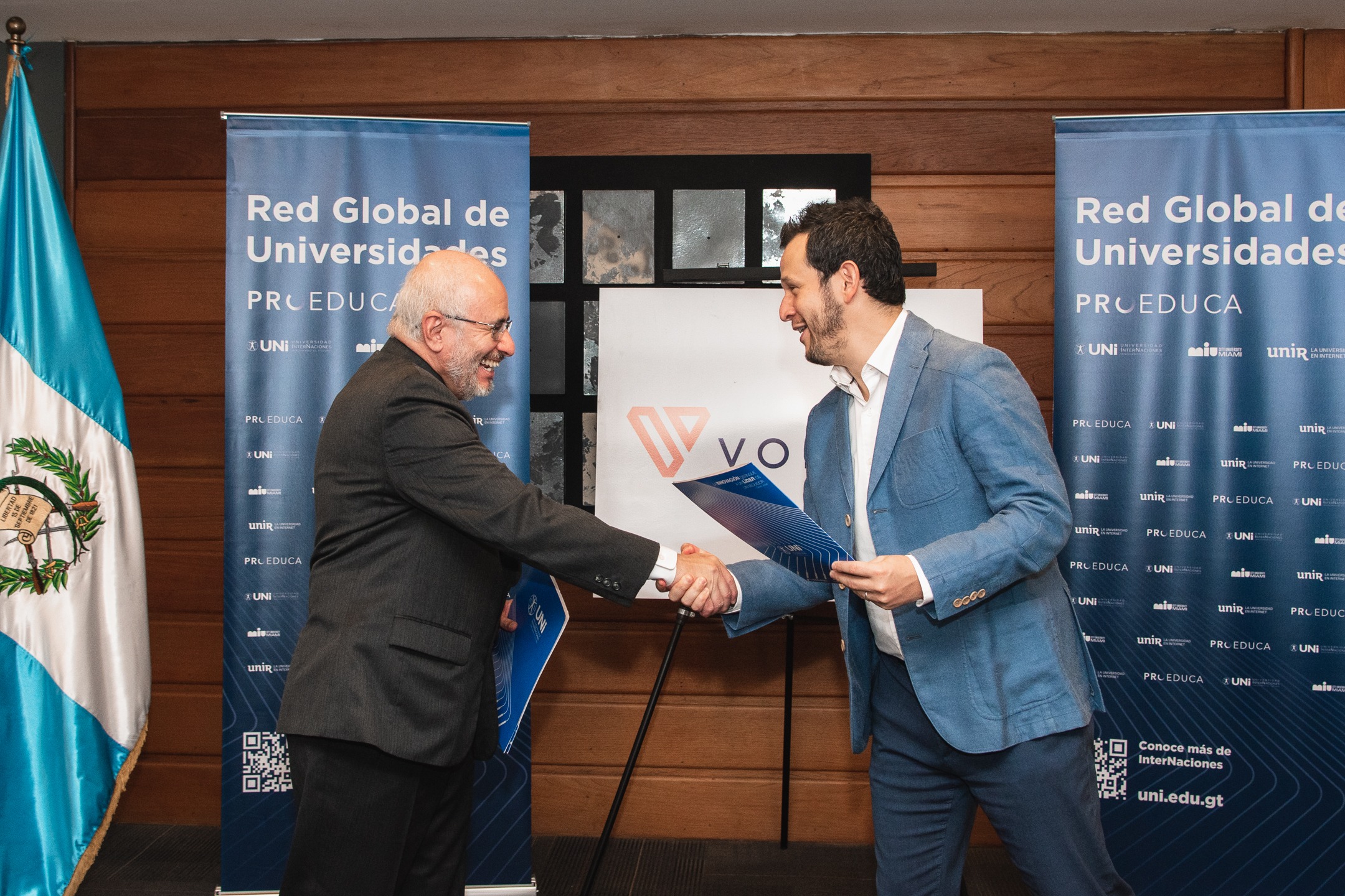 UNI firma acuerdo 