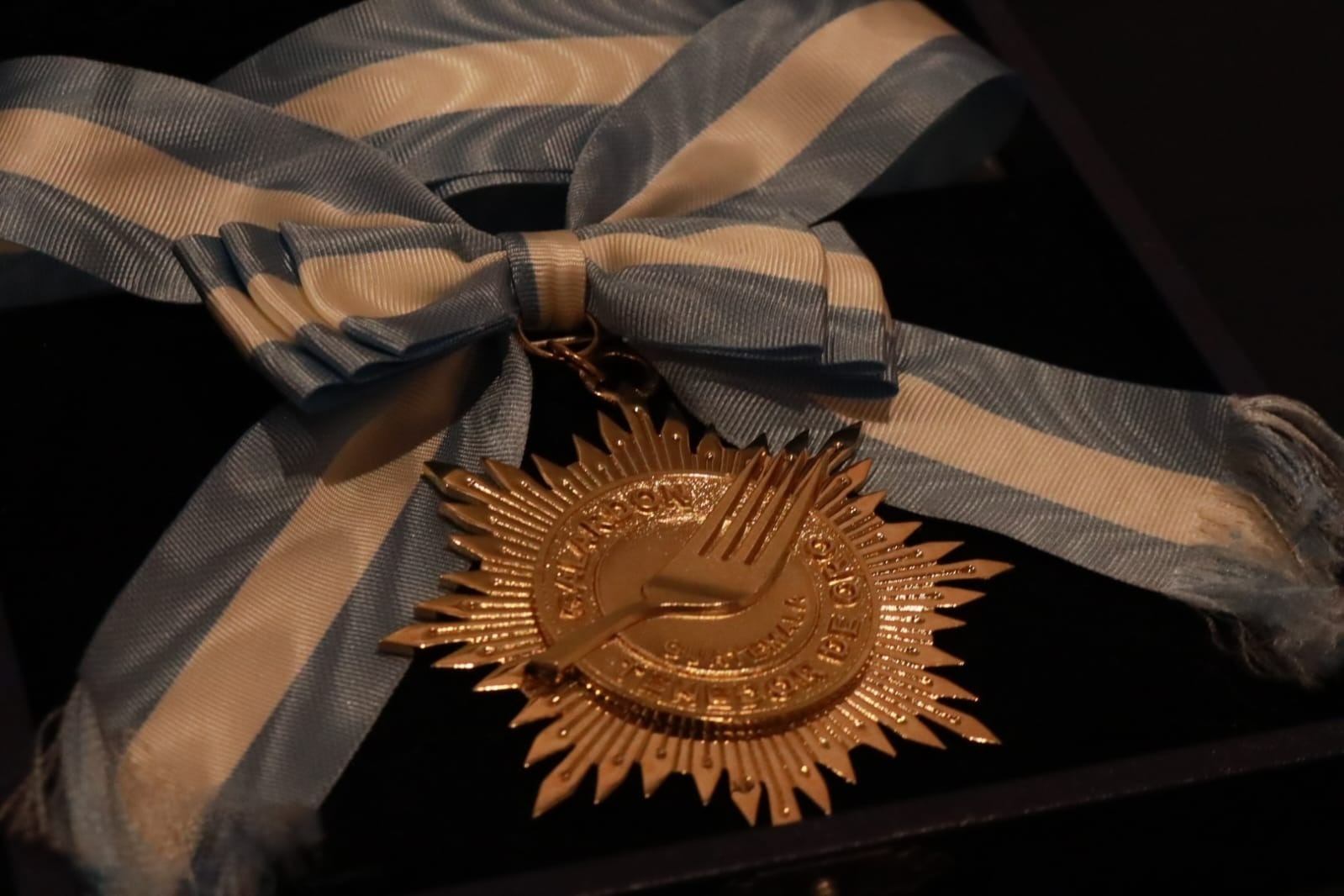 INTECAP ES GALARDONADO CON EL TENEDOR DE ORO