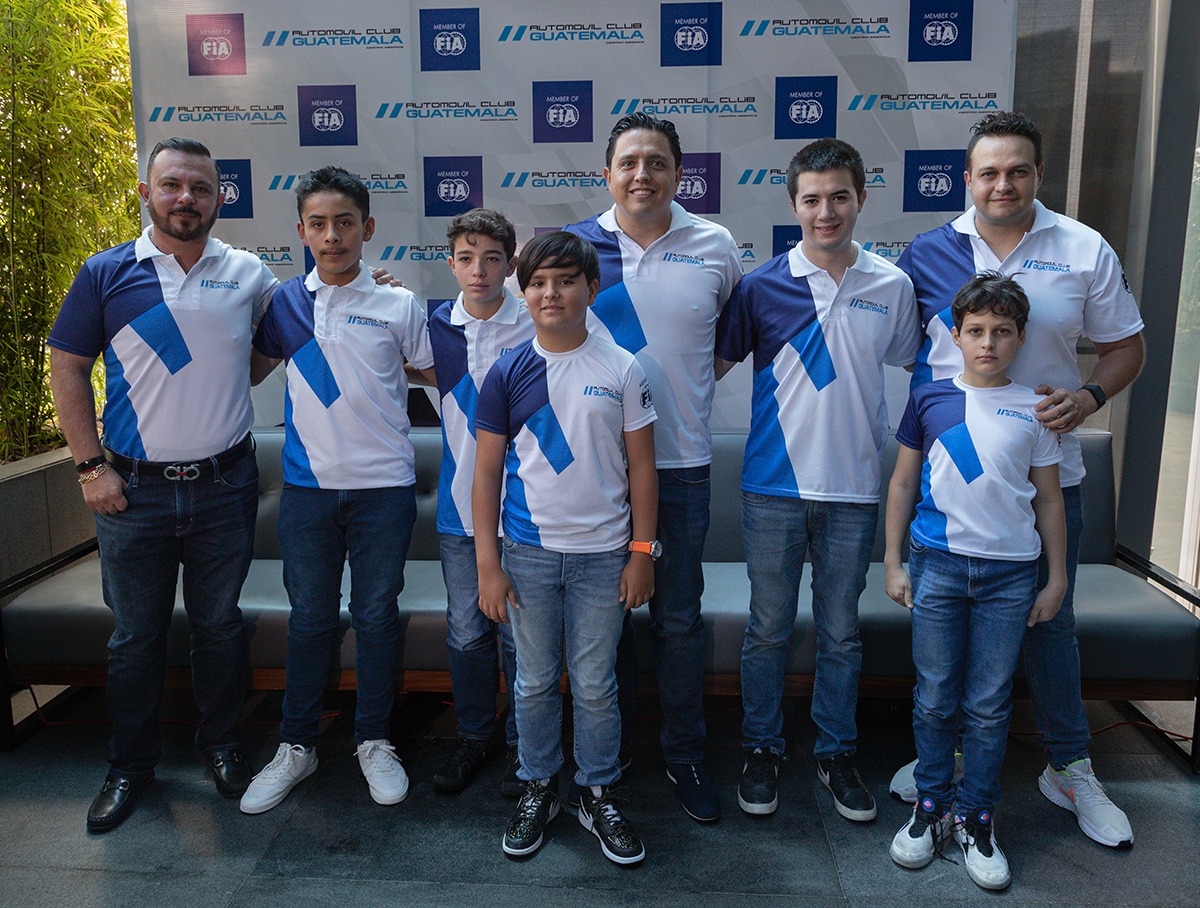 Guatemaltecos participarán en el mundial de kartismo Tillotson T4 Series