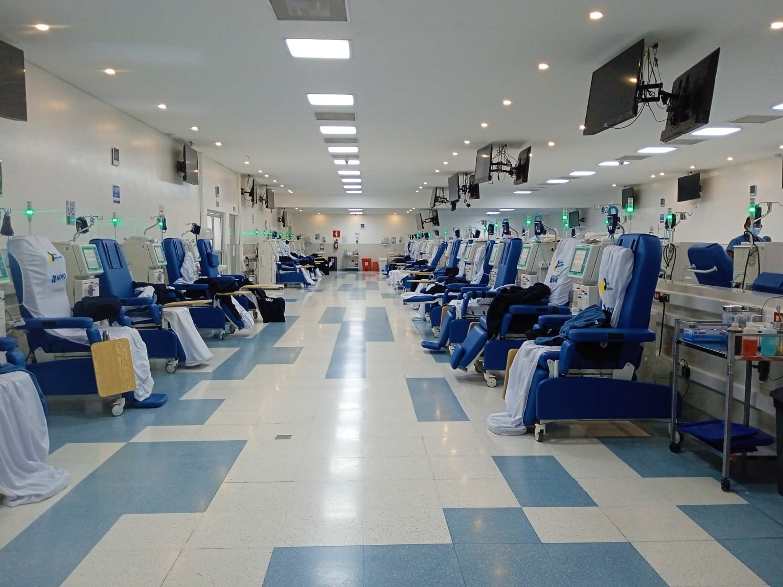 ENFERMEDAD RENAL CRÓNICA