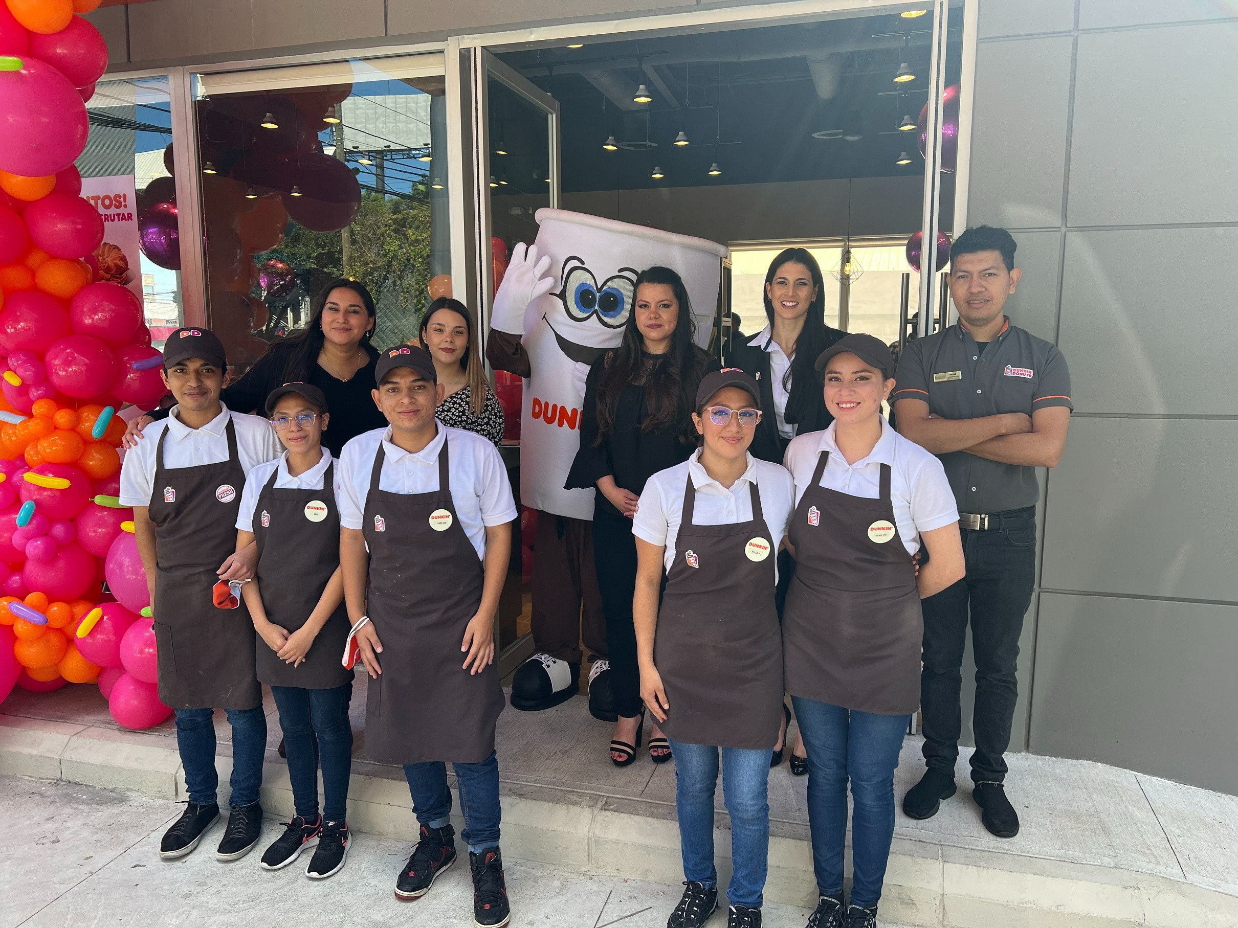 Dunkin´ inaugura su restaurante número 25 en Guatemala 2