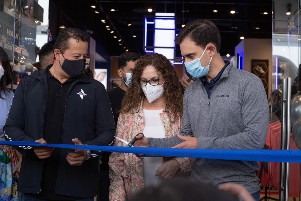 SKECHERS APERTURA SU FLAGSHIP STORE EN CIUDAD CAYALÁ