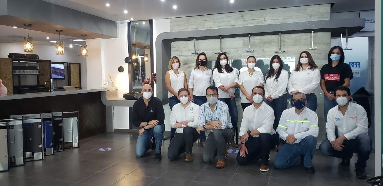 REMODELACIÓN Y DECORACIÓN ES  LA EXPERIENCIA QUE SIIMA OFRECE