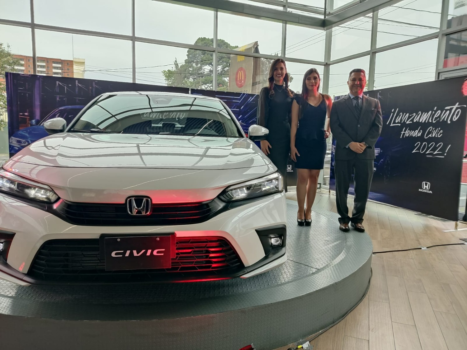 LLEGA A GUATEMALA LA 11ª GENERACIÓN DE HONDA CIVIC