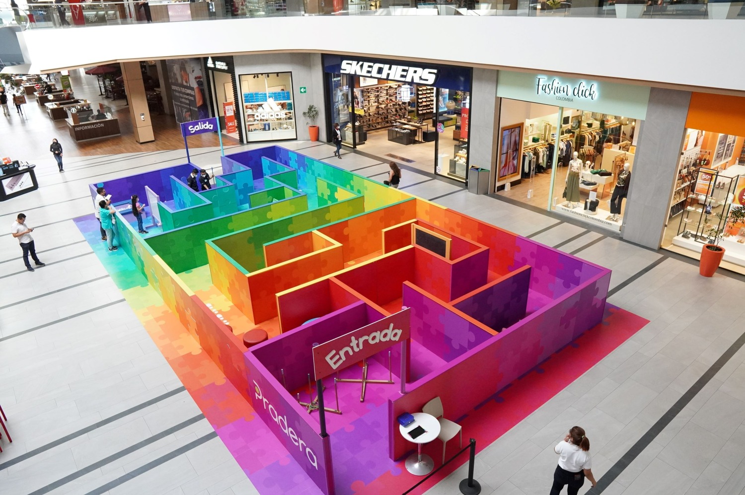 UN LABERINTO DE DIVERSIÓN LLEGA A PRADERA VISTARES