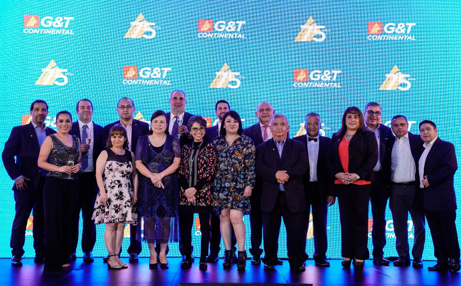 G&T CONTINENTAL RECONOCE A SUS COLABORADORES CON MÁS DE 30 AÑOS DE SERVICIO