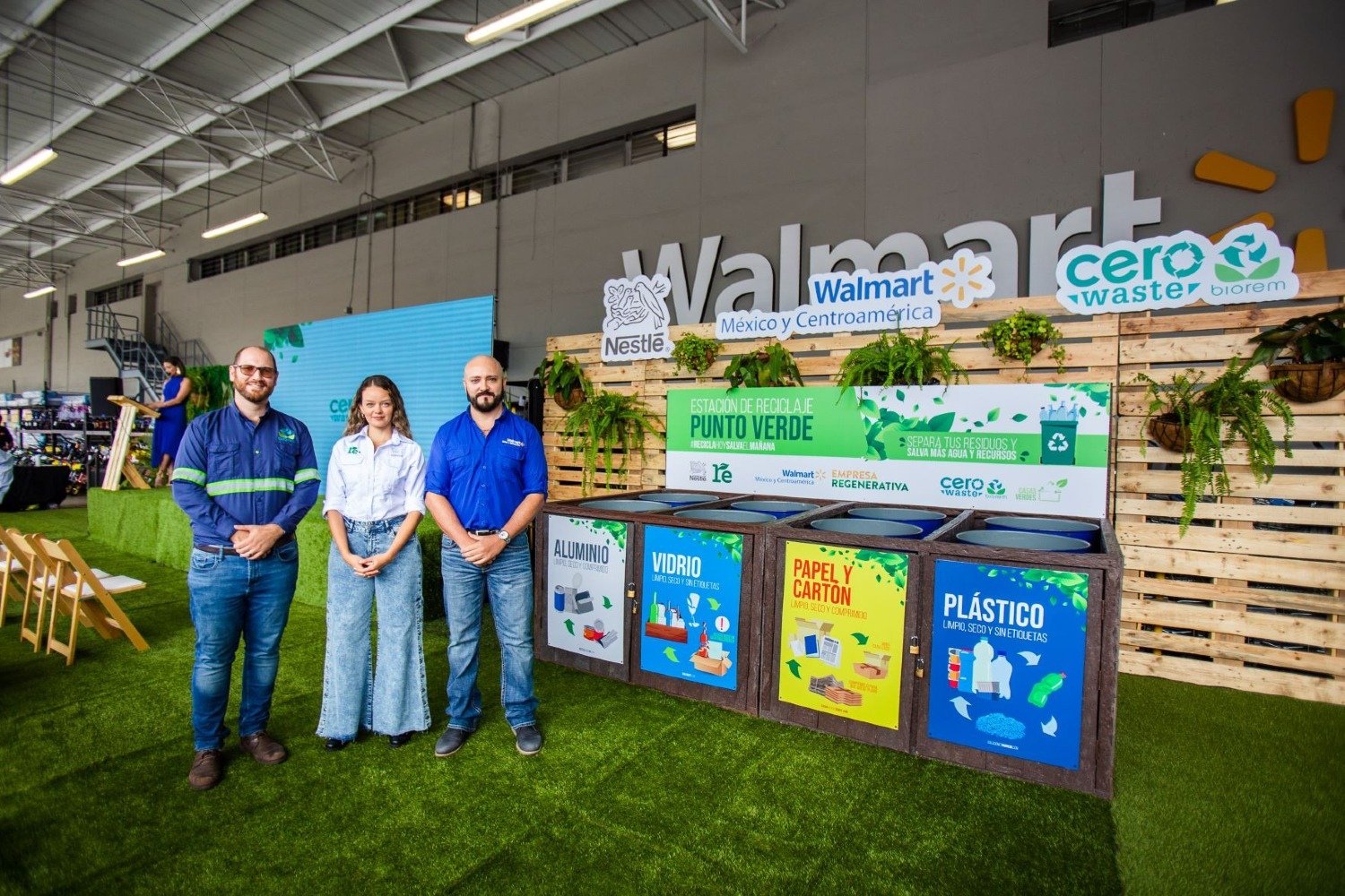 NESTLÉ, WALMART Y BIOREM CREAN LA ESTACIÓN DE RECICLAJE PUNTO VERDE 