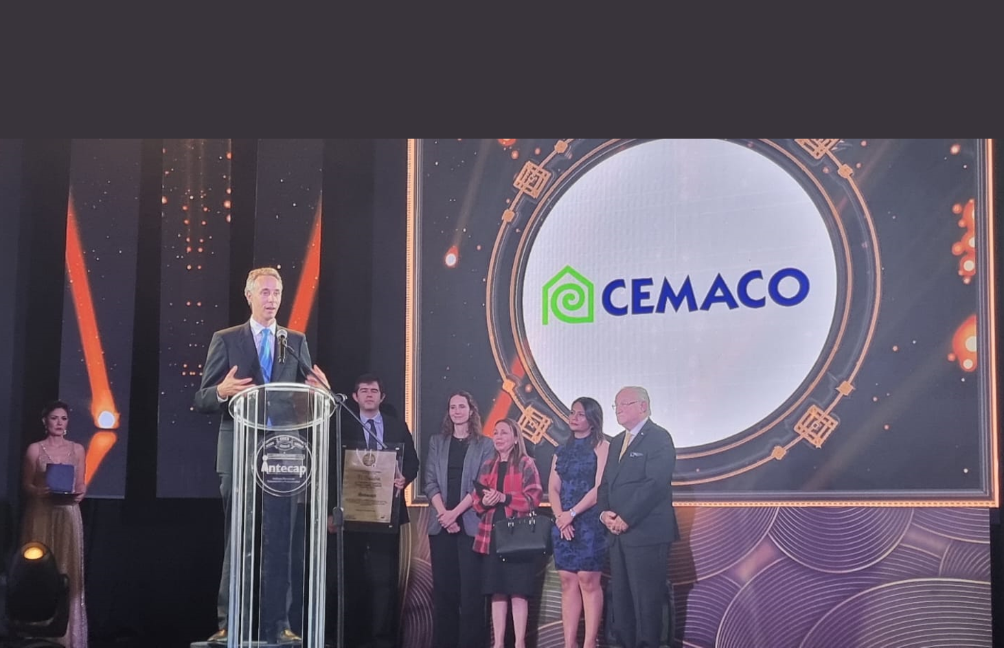 CEMACO recibe Galardón Anual por su aporte   al desarrollo del país