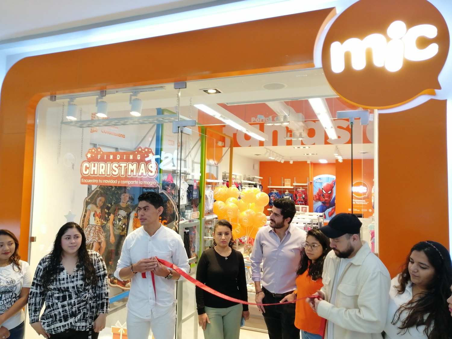 Las tiendas de ropa Mic Movies, Little Mic y MIC   llegan a Metrocentro.
