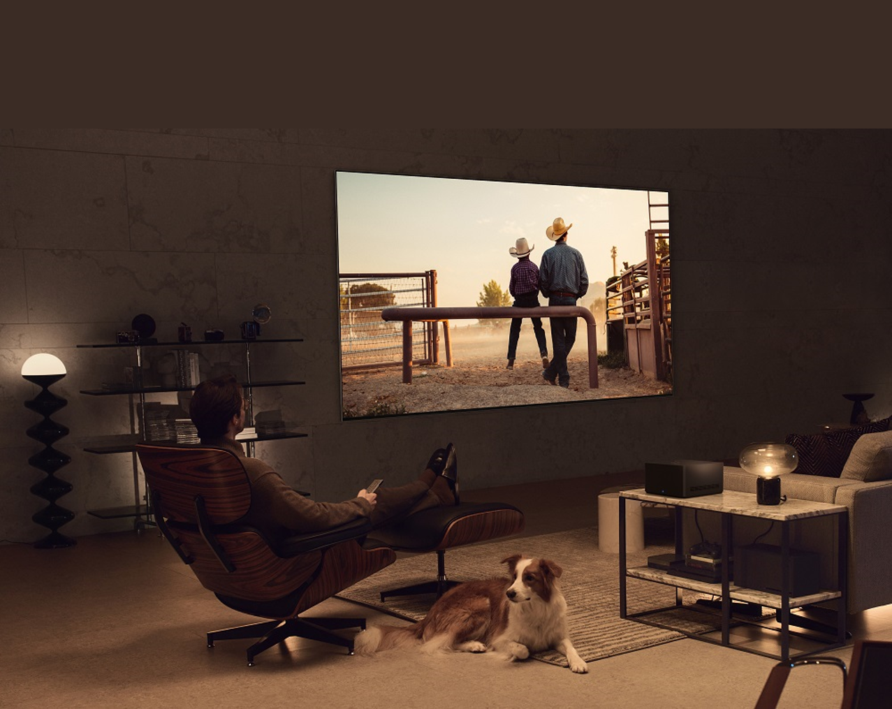 NUEVO TELEVISOR OLED DE 97 PULGADAS DE LG