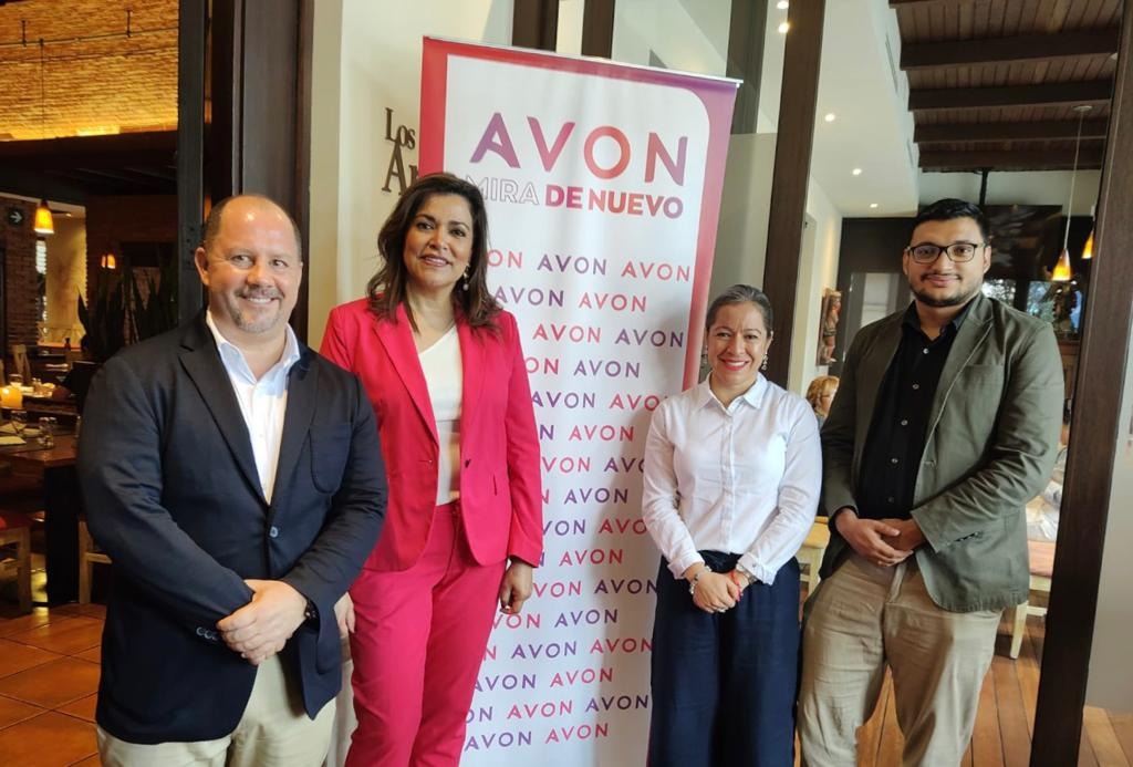 Avon hace un llamado a la igualdad de oportunidades laborales  en el Día Internacional de la Mujer    