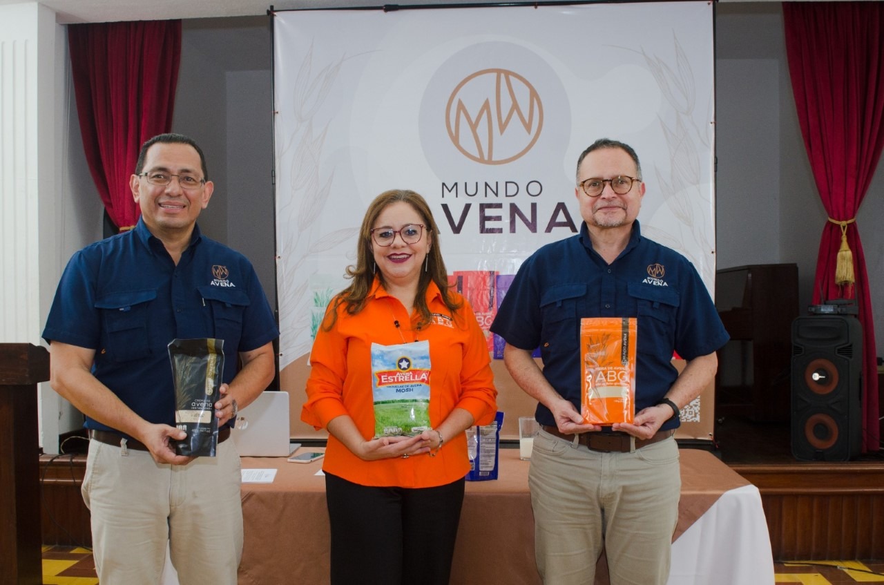 Presentan Mundo Avena