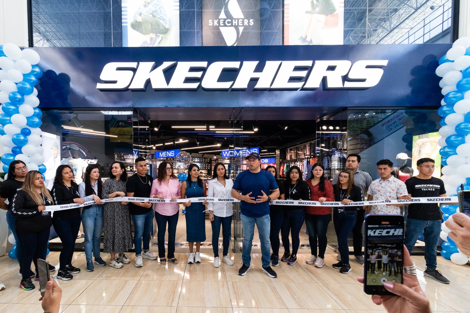 SKECHERS ABRE SU 1ER OUTLET EN GUATEMALA