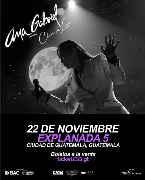 La legendaria cantante y compositora mexicana