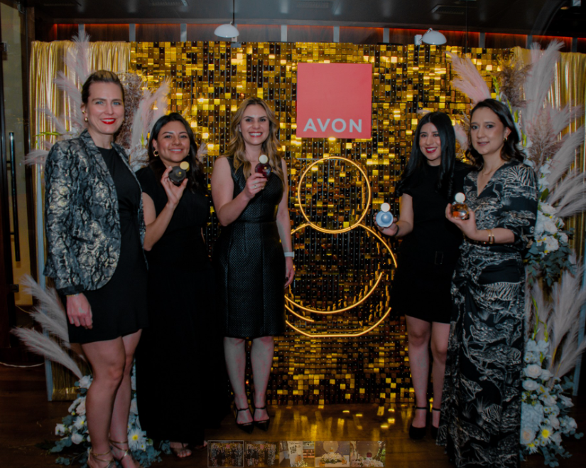 AVON PRESENTA SU RENOVADA LÍNEA DE FRAGANCIAS FAR AWAY