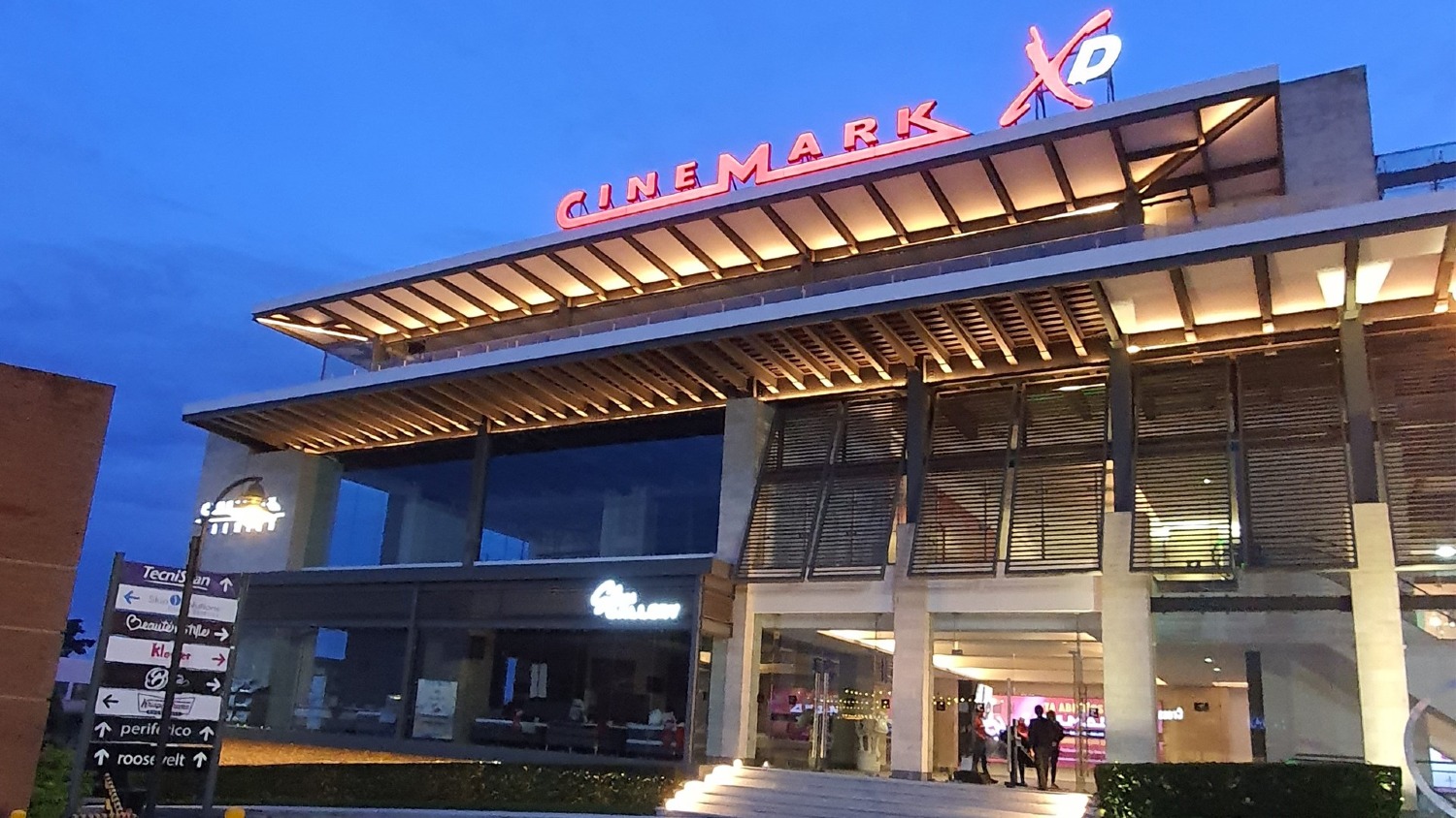 Vive la Experiencia CINEMARK ahora en Majadas Once